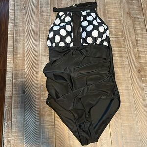 Swimsuit size small black and white polka dots